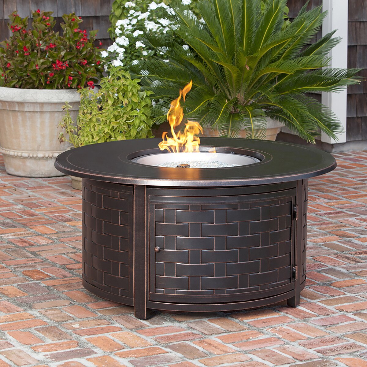 Paramount Zach gas firepit table