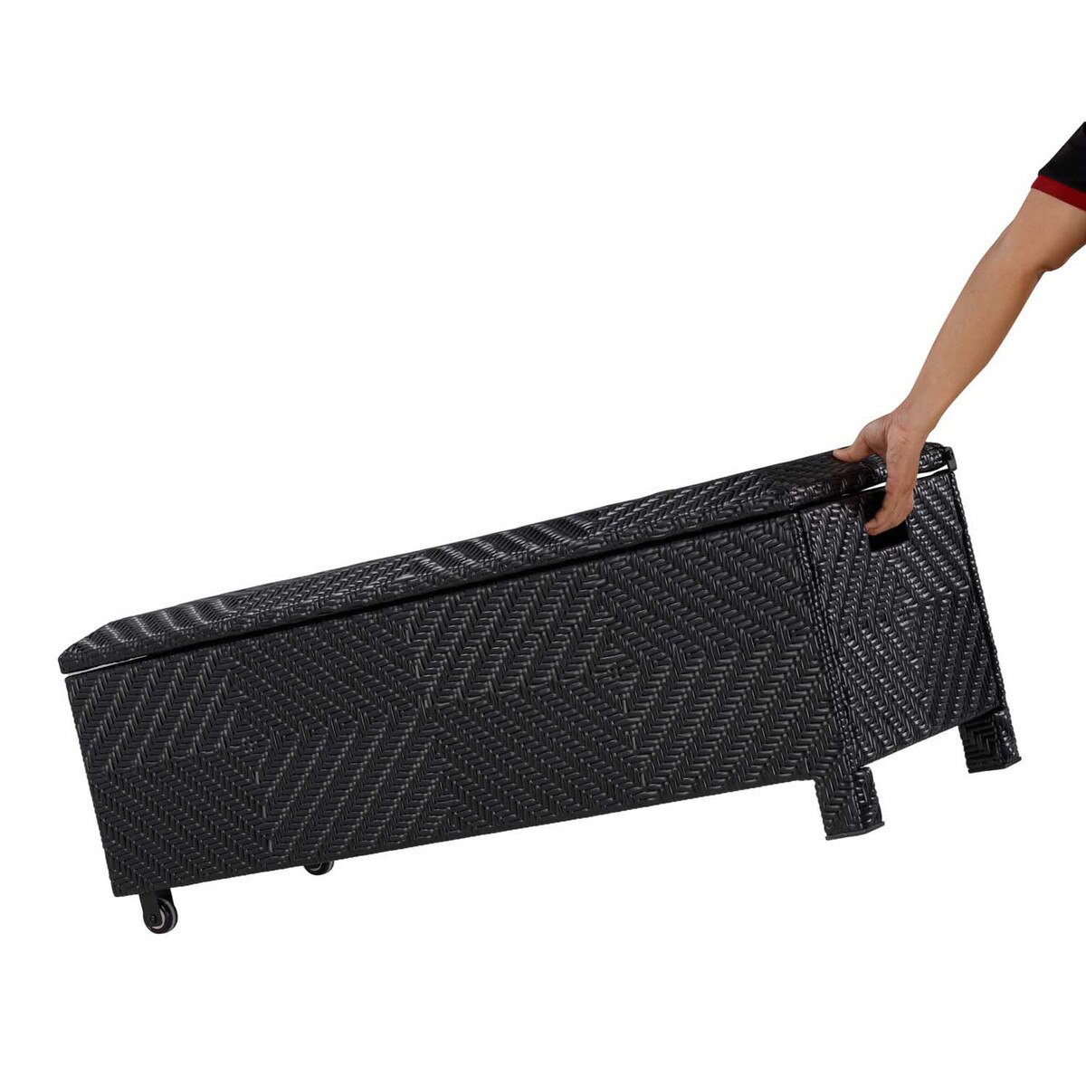 wicker patio deck box