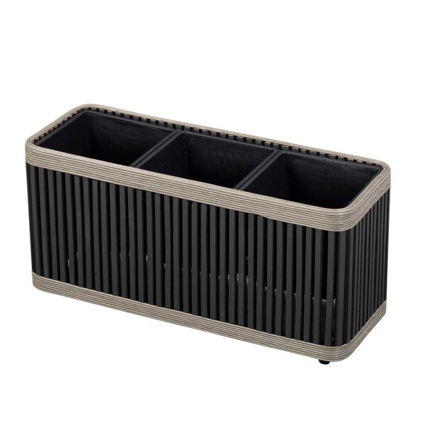 Delbrook Planter with wheels